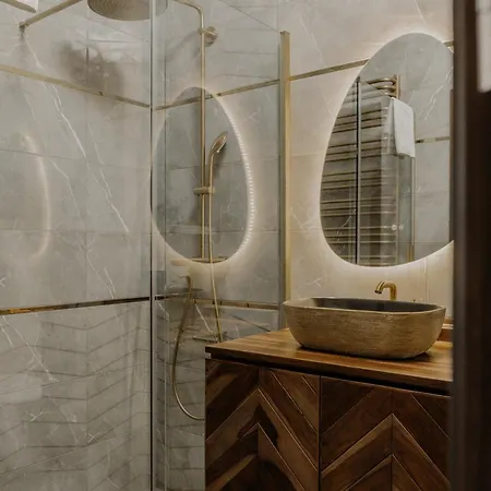 Mieszczanska 24 Urban Floral Fair *