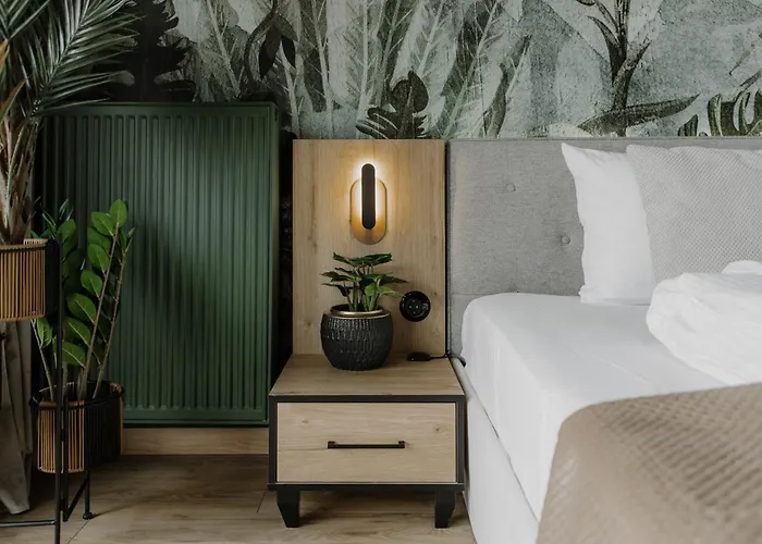 Mieszczanska 24 Urban Floral Fair *